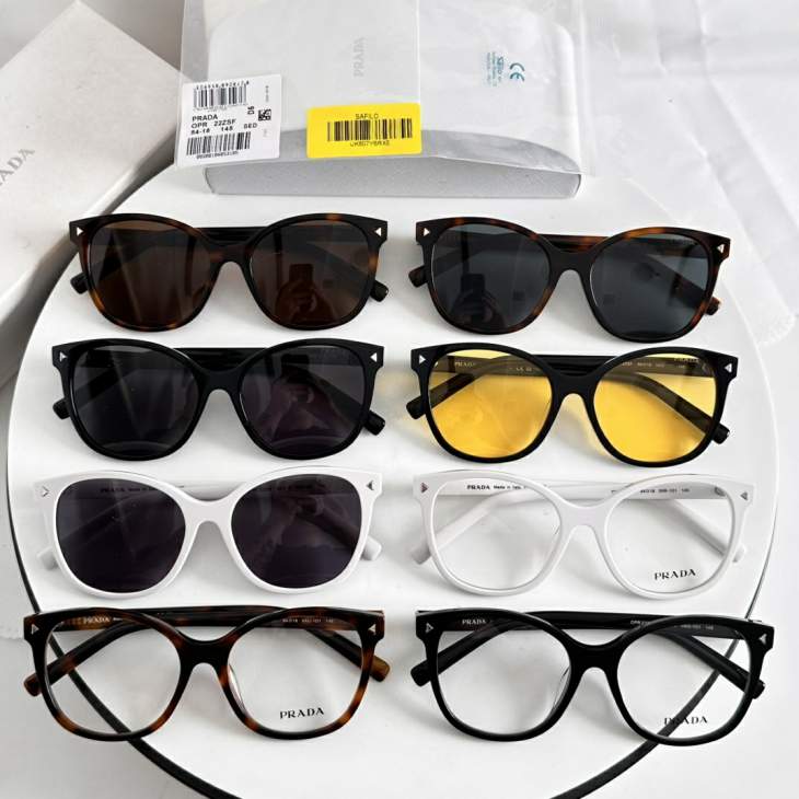 Picture of Prada Sunglasses _SKUfw76014697fw